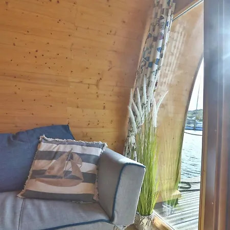 Hotel na wodzie Hausboot Captain Sparrow *