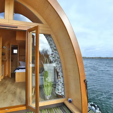 Hausboot Captain Sparrow Hotel na wodzie Gager